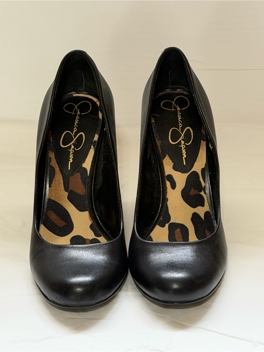 Jessica Black Leather Round-Toe Pumps with Leopard Insole